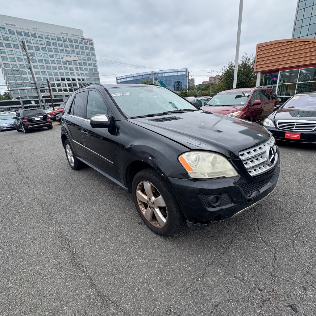 2010 Mercedes-Benz M-Class